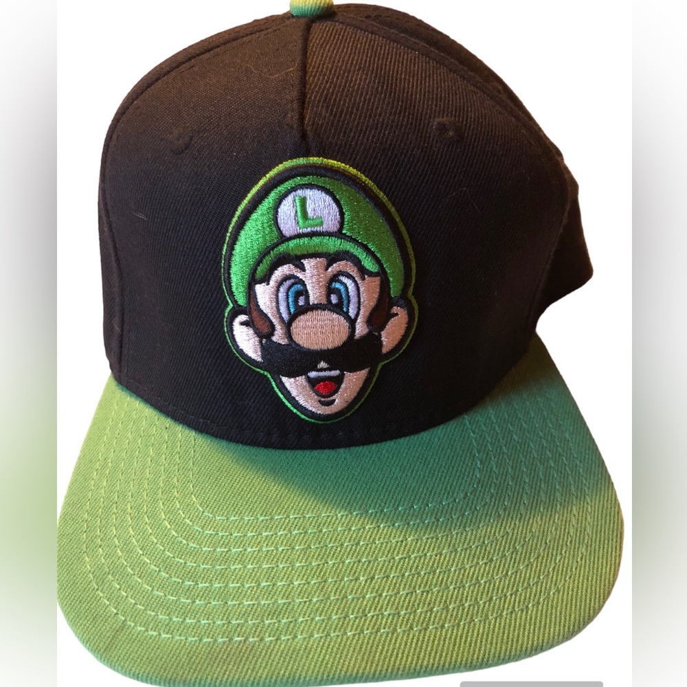Luigi Cap Nintendo Super Mario Snap back, 2016 wool/poly
